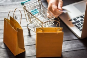 Elementos básicos para montar una tienda online - Dobuss